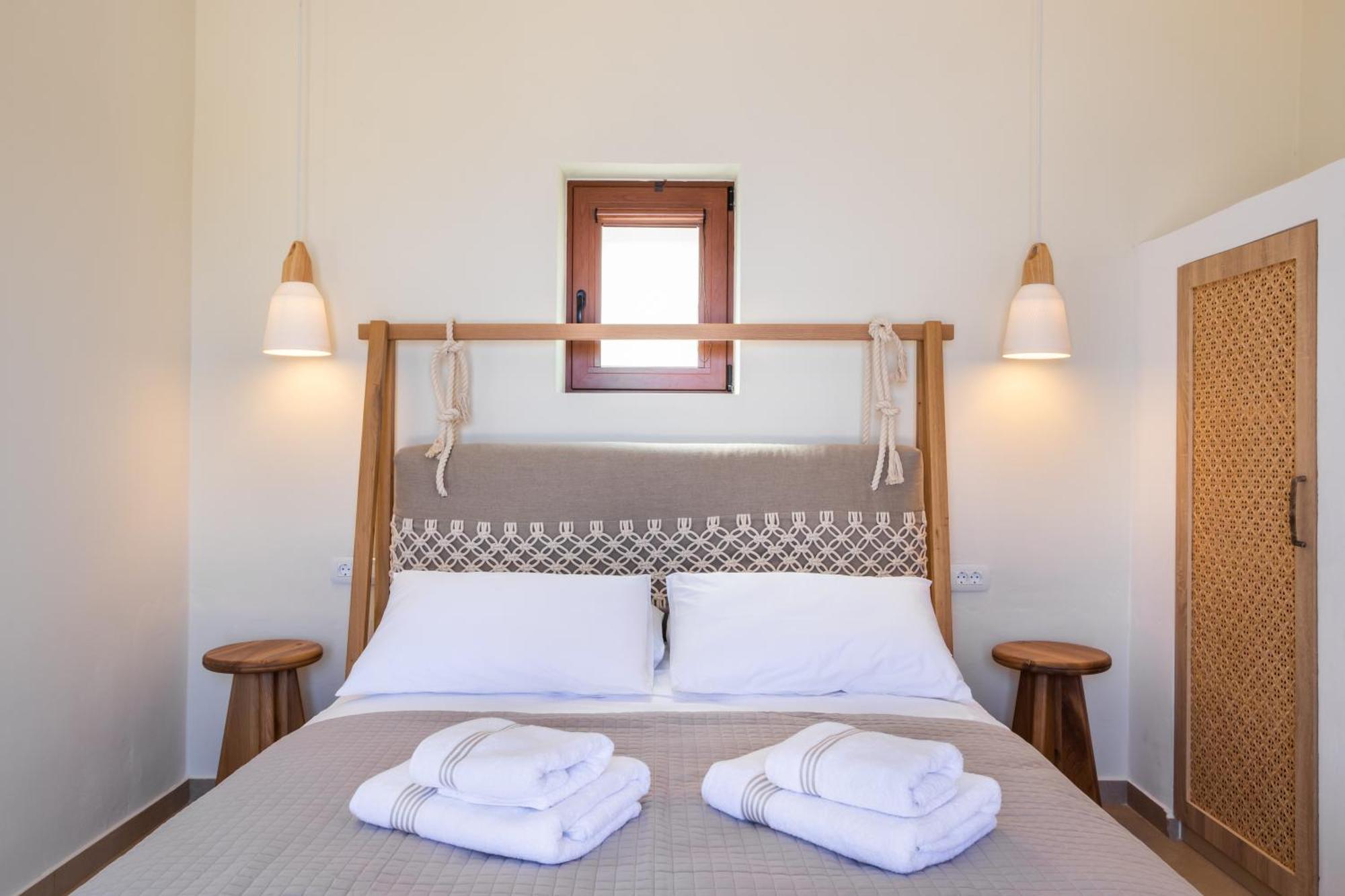 Mertelia Luxury Villas Kyra Panagia 外观 照片